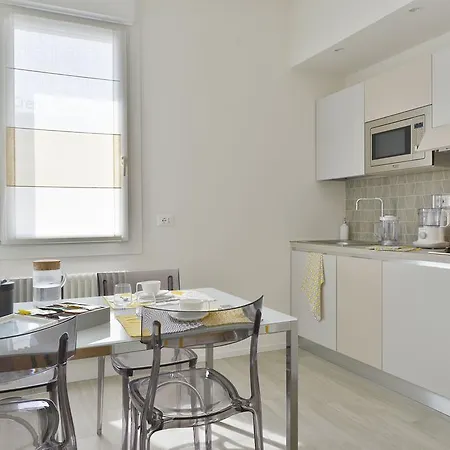 Ur-nest Vestri - Golden Apartament *